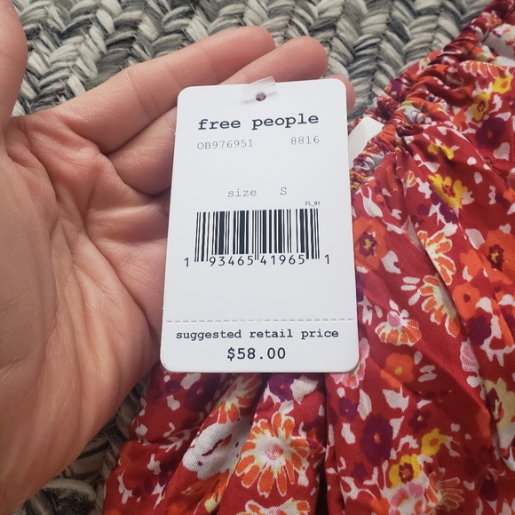 Free People Daisy Babe top. - Picture 3 of 4